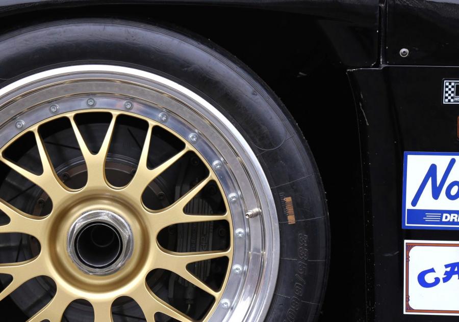 Колеса Porsche 962 IMSA GTP (962-C04) 1987 года  (фото 33 из 96)